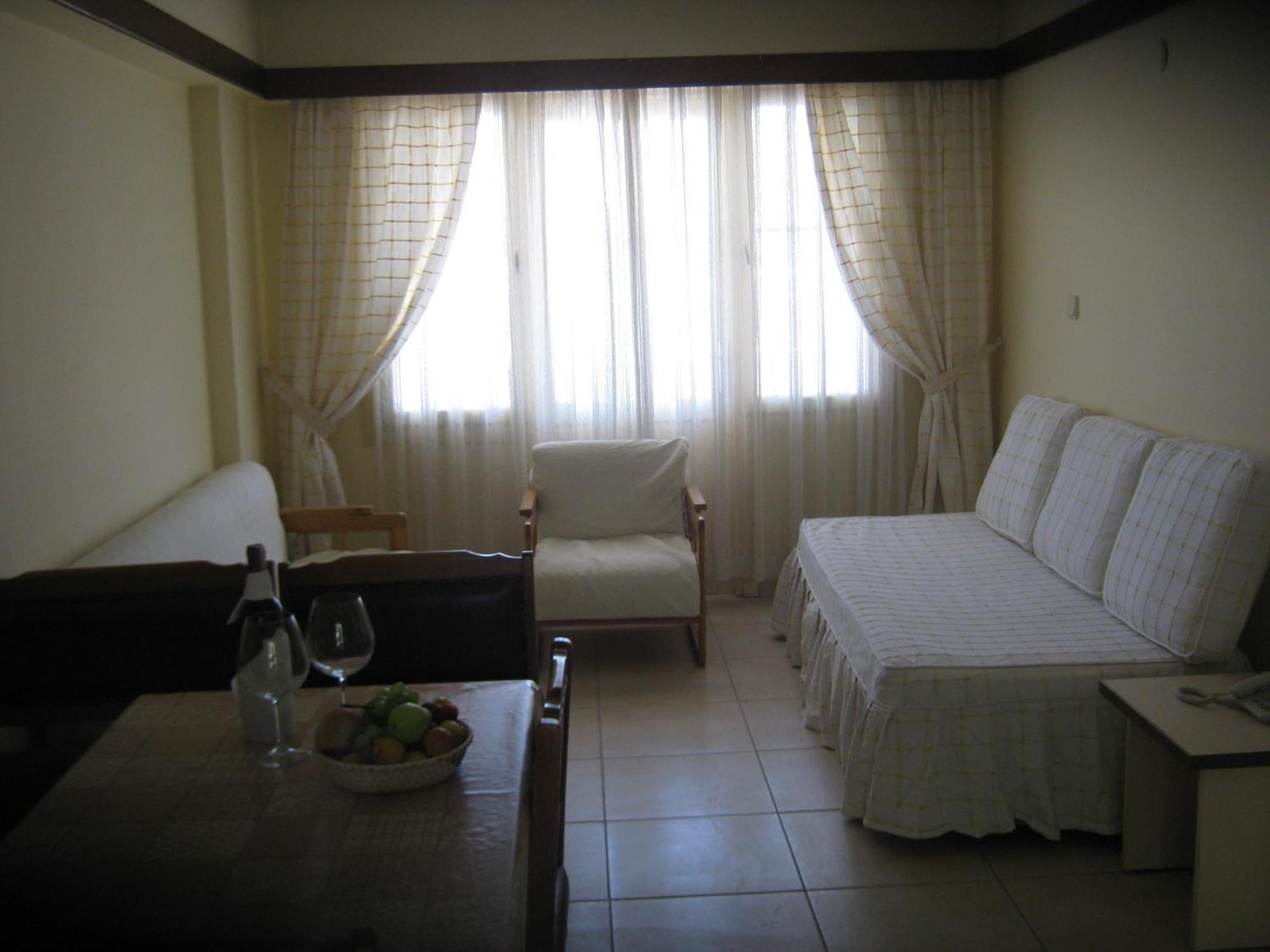 Oya Family Suites Kusadası Eksteriør billede