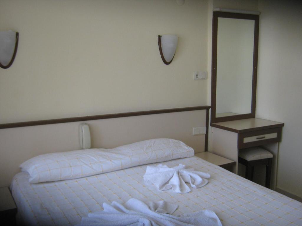 Oya Family Suites Kusadası Værelse billede